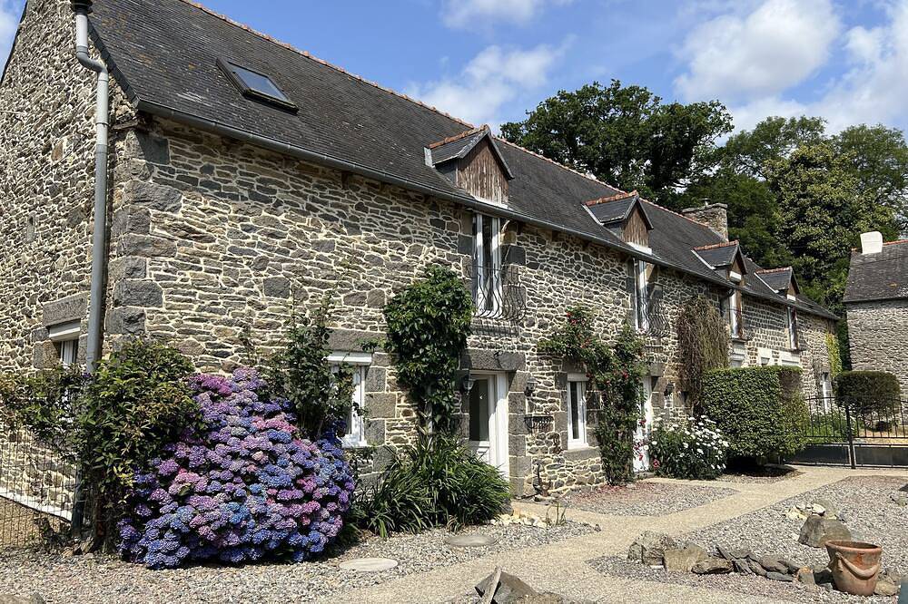 La Haye D'armor, Gite au Calme à la Campagne, Animaux de Compagnie Acceptés! in Le Mené, Dinan und Umgebung