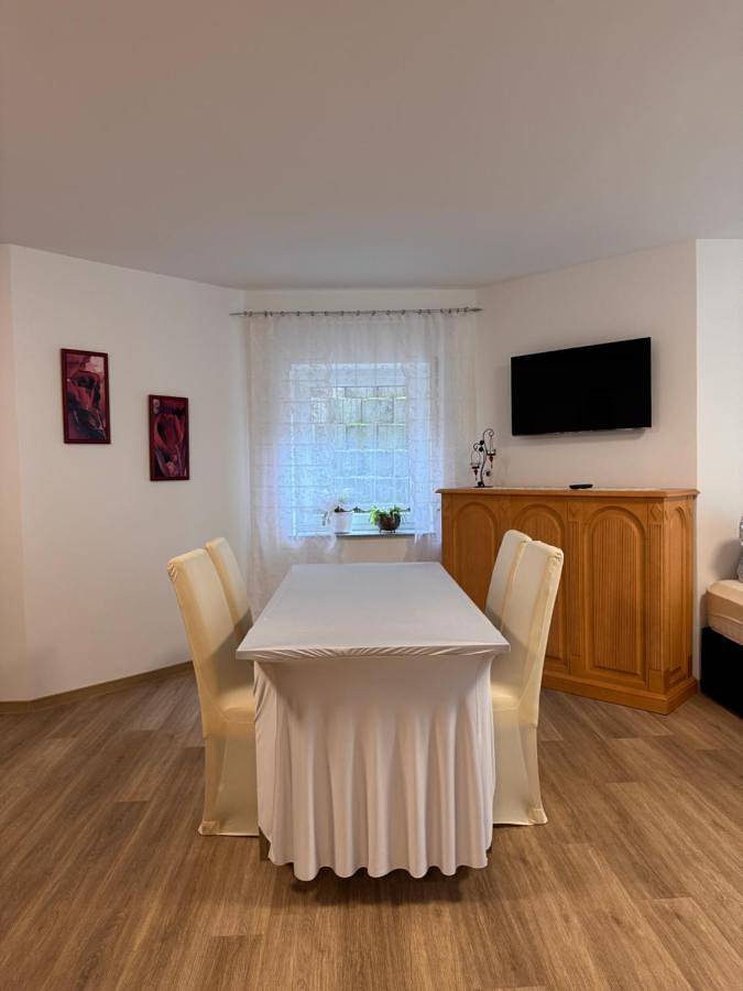 Gîte pour 8 personnes, avec terrasse et sauna, animaux acceptés à Kastellaun - 4