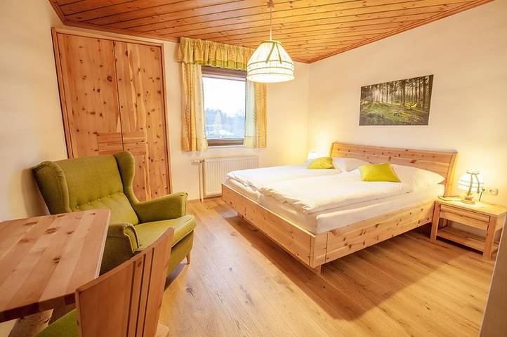 Hütte für 6 Personen, mit Sauna und Balkon sowie Garten in Niederösterreich - 2