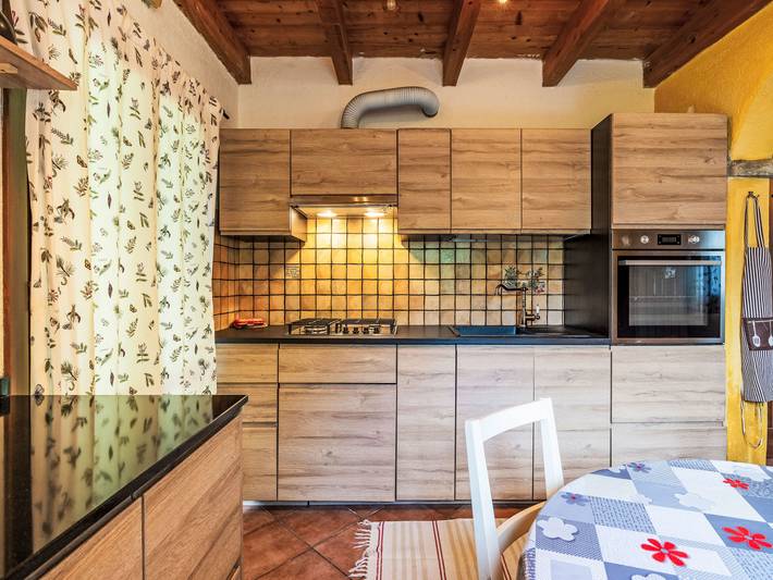 La casa del Fiume in Rialto, Alpi Liguri