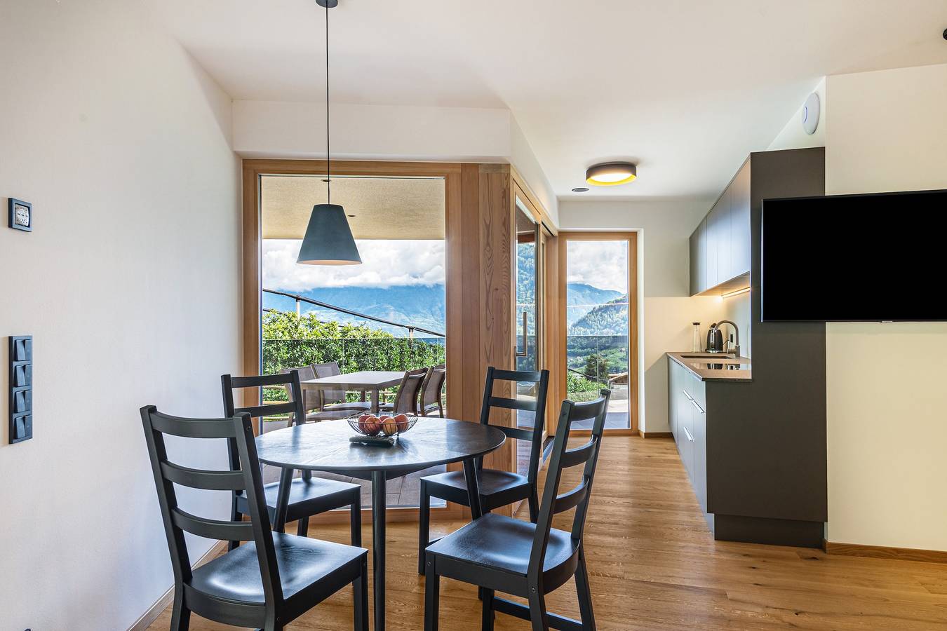 Ganze Wohnung, Ferienwohnung Hofer Hof Mut mit Bergblick, Wlan und Terrasse in Oberplars, Algund