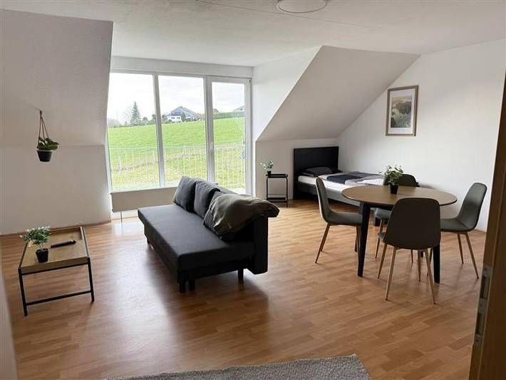 Ferienwohnung für 5 Personen, mit Balkon und Terrasse in Burscheid