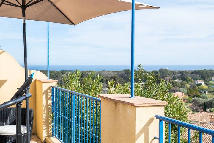 Magnifique et paisible villa dans une résidence in Villeneuve-Loubet, Côte méditerranéenne (France)