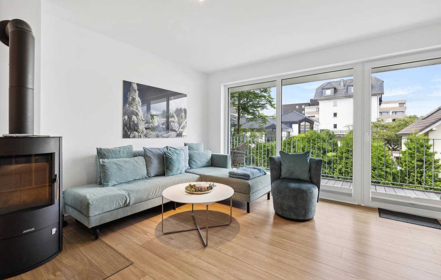 Ganze Ferienwohnung, Gemütliches Ski-Apartment mit Parkplatz, Terrasse & WiFi - Top-Lage 600m von den Pisten in Winterberg, Hochsauerlandkreis