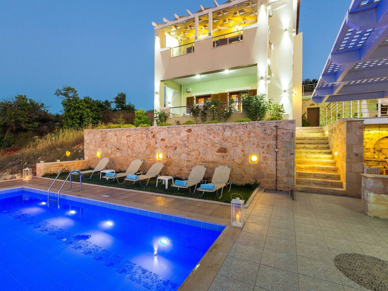 Villa "Kampos" mit eigenem Pool in Rethymno und Umgebung
