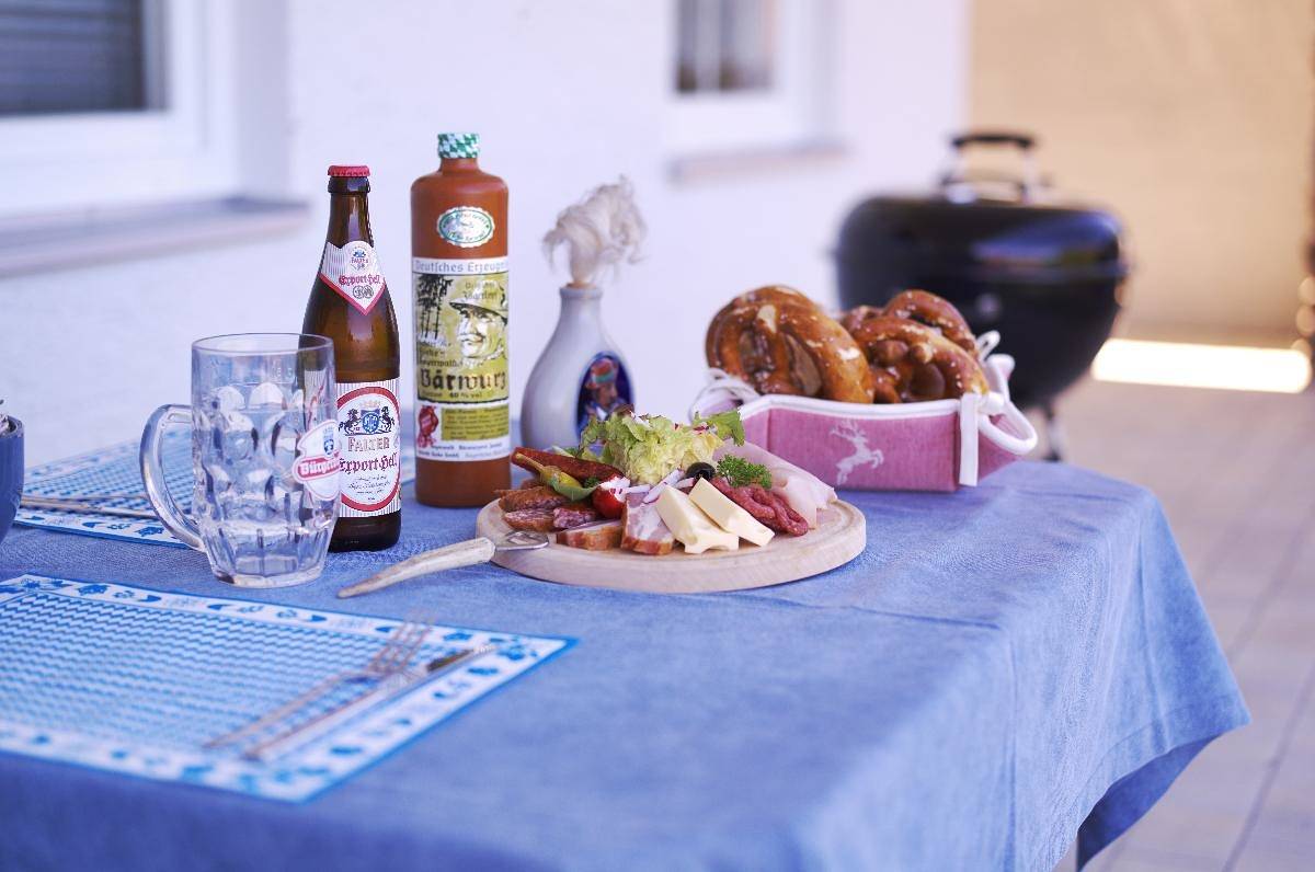 Ganze Wohnung, Ferienwohnungen Muhr - Ferienwohnung 2 mit Terrasse und Brötchenservice in Bodenmais, Ostbayern