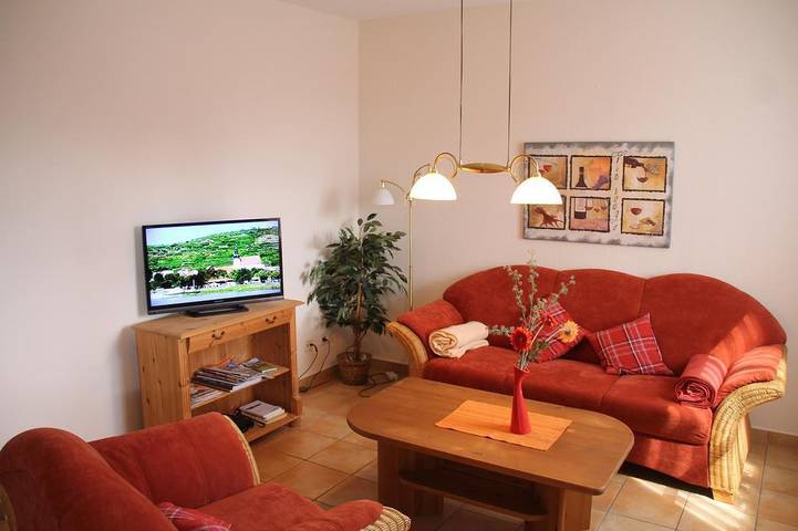 Ferienwohnung für 2 Personen, mit Terrasse in Ostfriesland - 3