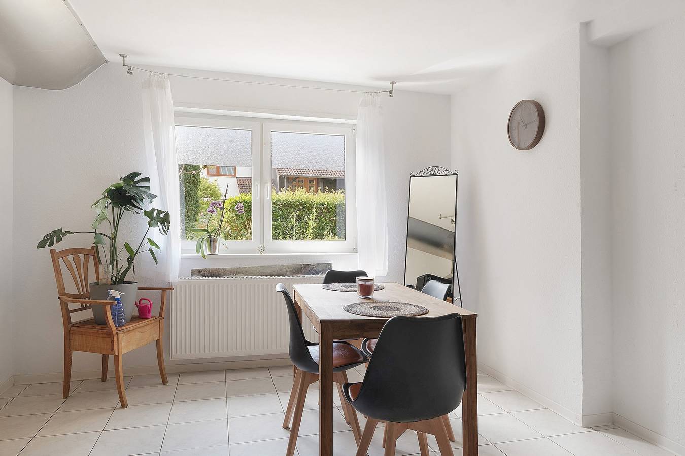 Apartamento entero, Apartamento Rebella con vistas panorámicas y jardín comunitario in Landau, Südliche Weinstraße