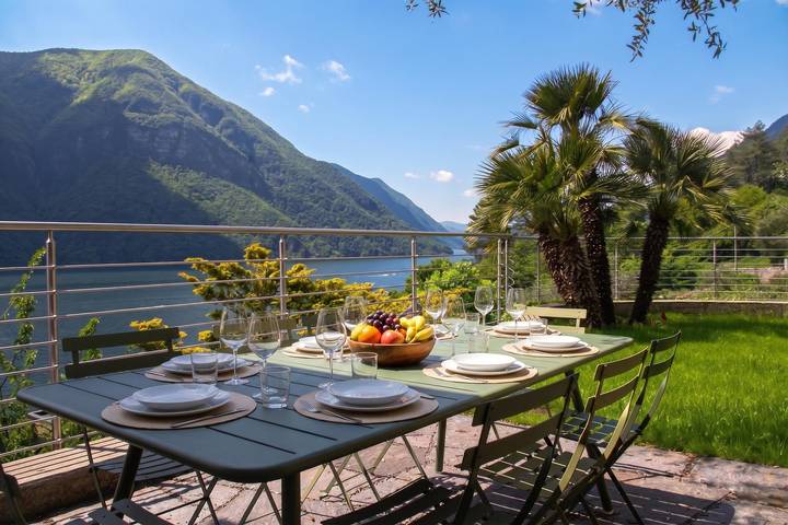 Ferienhaus für 6 Personen, mit Balkon und Terrasse sowie Seeblick am Luganersee - 4