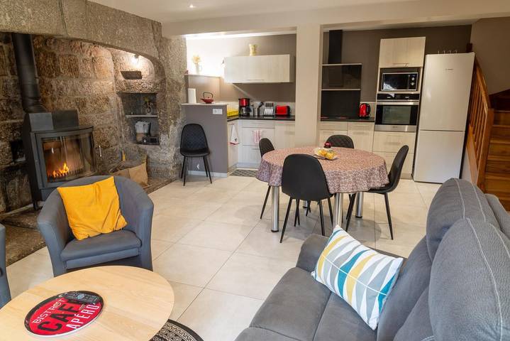 Gîte pour 6 personnes, avec jardin dans Le Buisson - 4