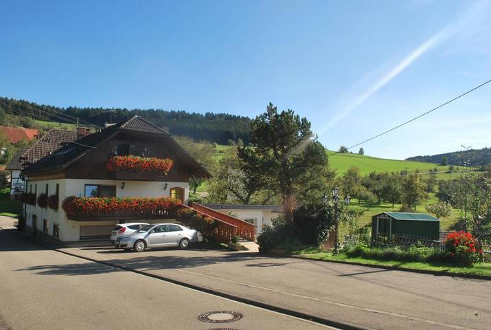 Hotel für 4 Personen, mit Terrasse