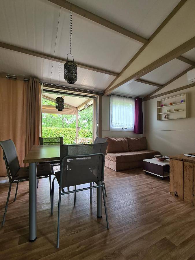 Le Chalet de la Chesnaie in Andonville, Région de Pithiviers