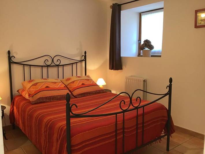 Location de vacances pour 2 personnes, avec jardin ainsi que vue et terrasse, animaux acceptés à Thueyts - 3