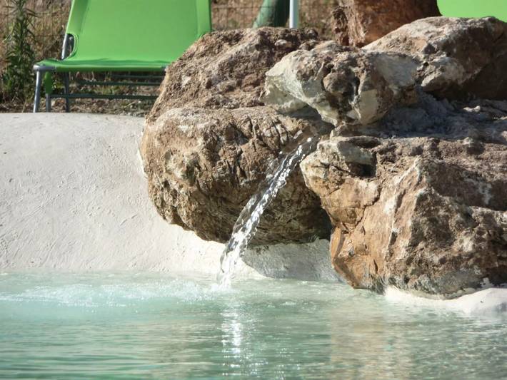 Location de vacances pour 2 personnes, avec piscine et jardin à Porticello - 2