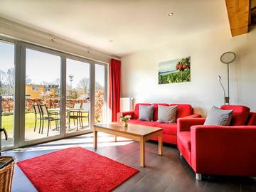 Ferienhaus für 4 Personen, mit Pool und Sauna sowie Garten, mit Haustier in Damp