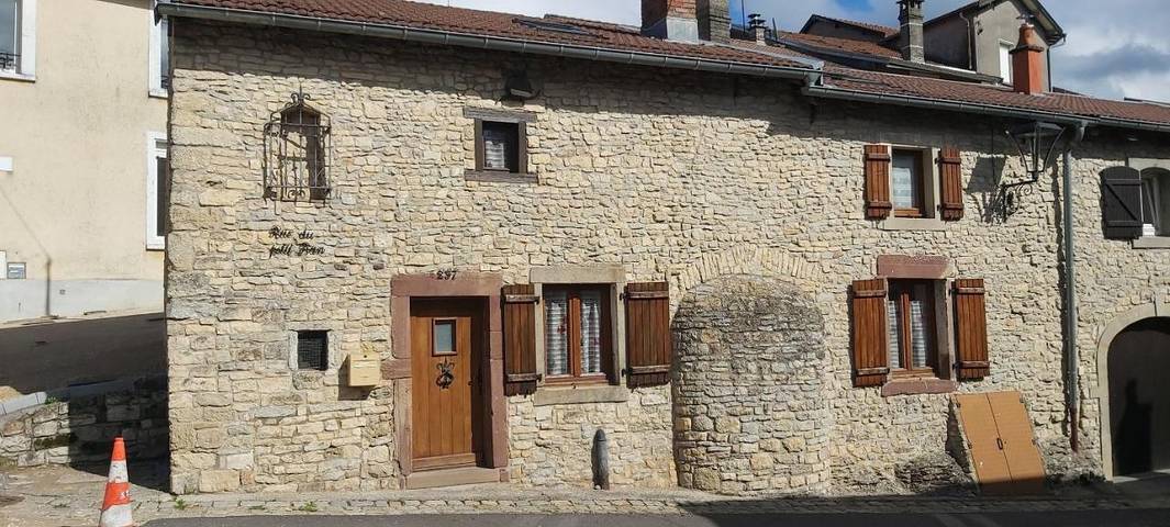 Maison de campagne pour 3 personnes, animaux acceptés