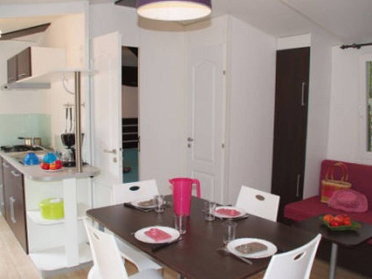 Casa móvil para 6 personas con terraza in Villecroze, Region de Draguignan