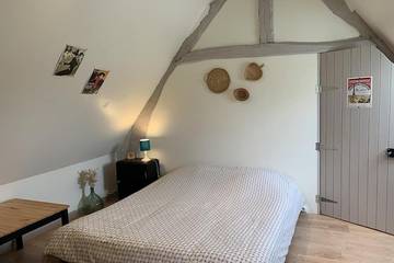 Gîte pour 2 personnes, avec jardin dans Saint-Maclou-de-Folleville