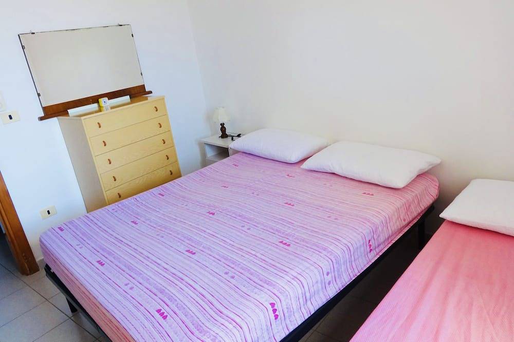 Entire apartment, Euforia two-room apartment for 2 to 4 people at 80 meters from the sea in Lido Marini, Gulf of Taranto