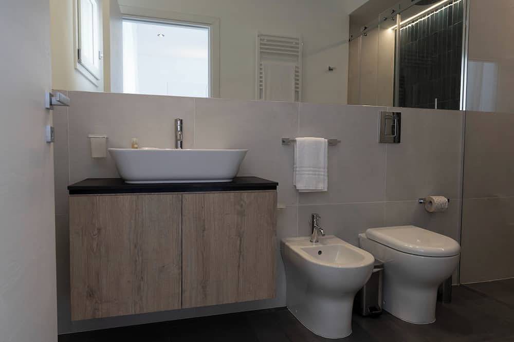 Apartamento entero, Estudio Doble Deluxe con terraza in Bagheria, Provincia de Palermo