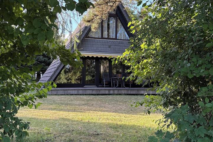 Ferienhaus für 6 Personen, mit Terrasse und Garten in Waldbrunn