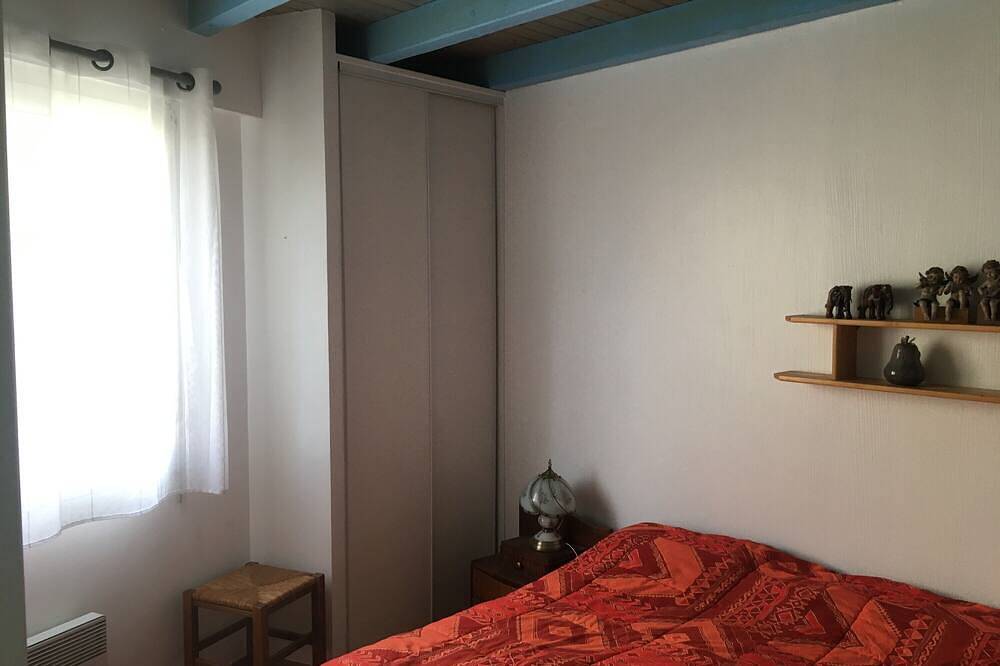 Casa de vacaciones «La Bleuette» con terraza, jardín privado y Wi-Fi in La Brée-les-Bains, Côte de Beauté