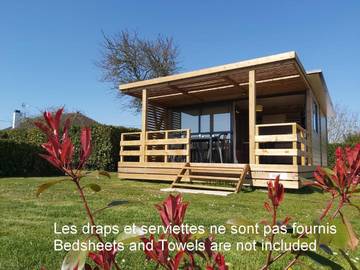 Camping für 3 Personen, mit Terrasse und Garten in Cotentin