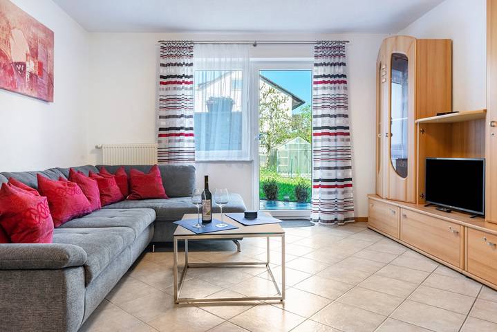 Ferienwohnung für 4 Personen, mit Garten - 1