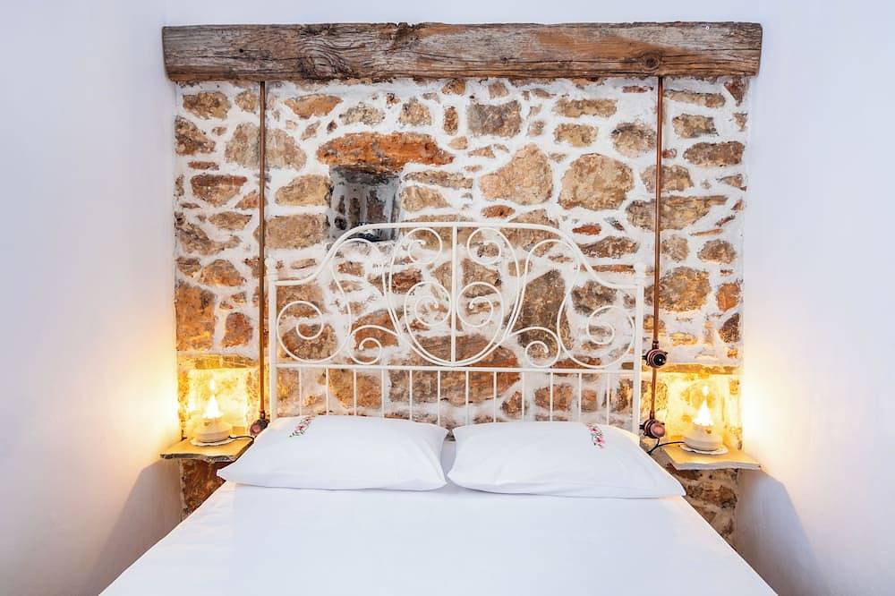 Sea La Vue : Your Exclusive Retreat Awaits on Greece's Untouched Gem in Karpathos