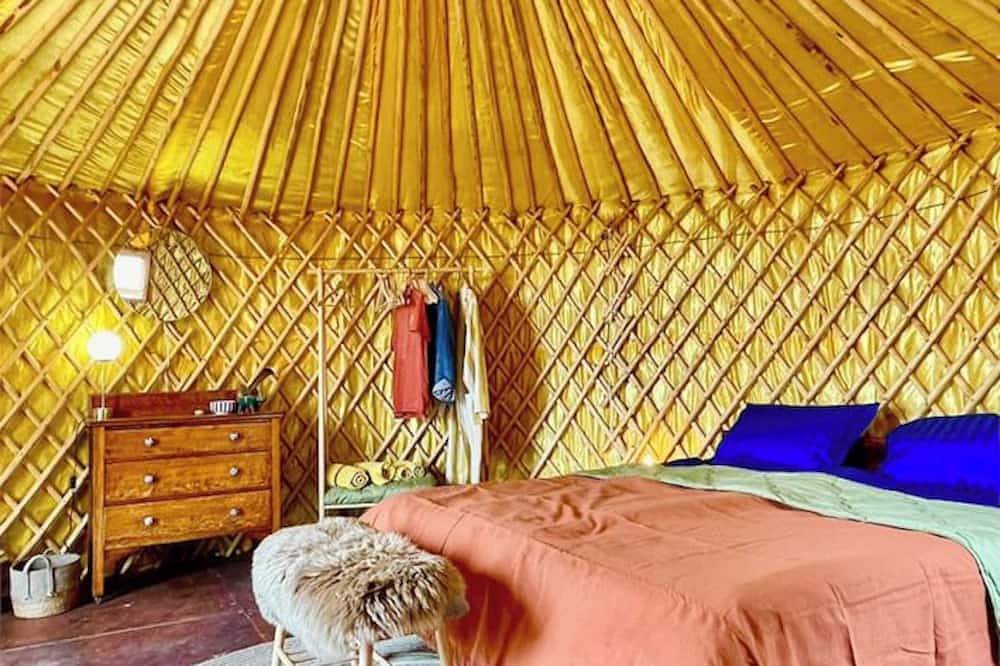 Co-Living at Casa Cocolores in Villaverde, La Oliva