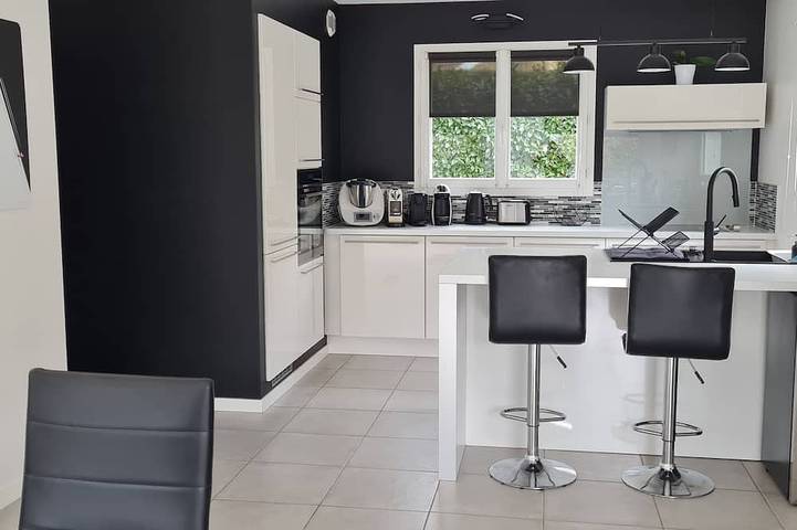 Maison de vacances pour 6 personnes, avec jardin ainsi que jacuzzi et balcon à Talloires