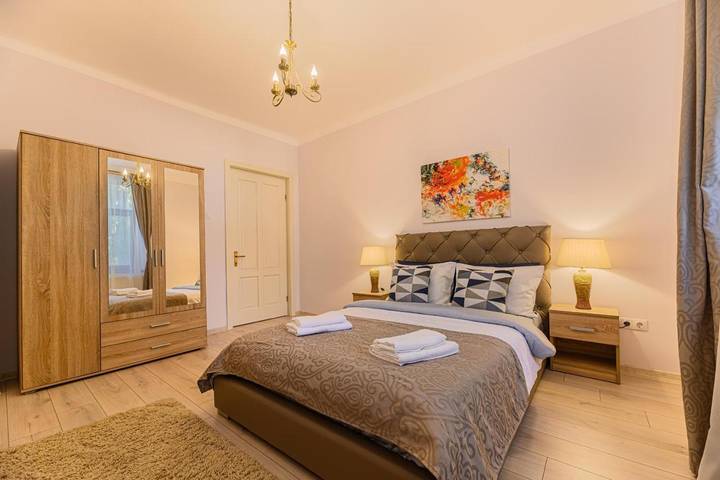 Gîte pour 6 personnes, avec balcon et vue à Brașov