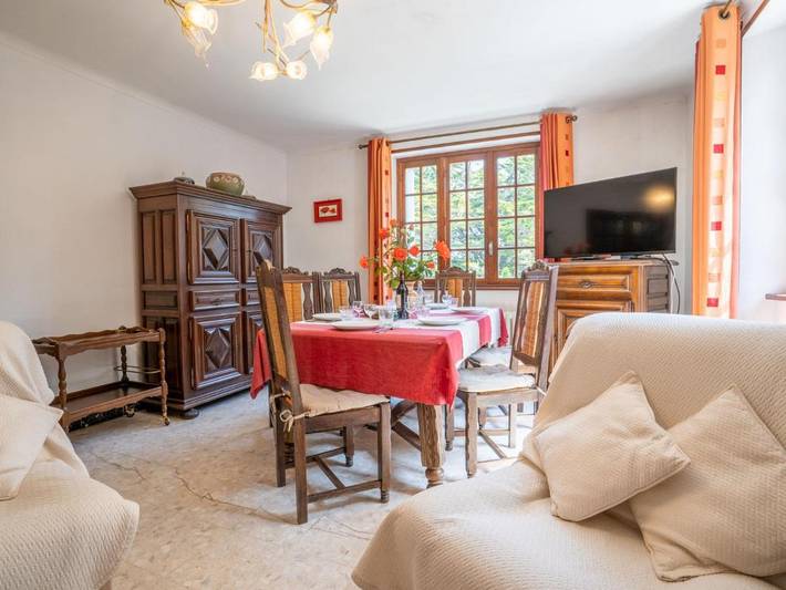 Location de vacances pour 6 personnes, avec jardin et balcon à Tréflez - 2