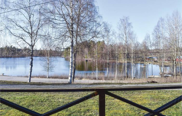 Hus för 6 Personer med sjöutsikt in Holmsjö, Svenska Östersjön