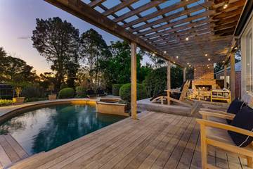 Holiday Home for 10 People in Melbourne, Mornington Peninsula, Photo 2