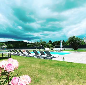 Maison De Vacances pour 18 Personnes dans Gevigney-et-Mercey, Haute-Saône, Photo 1
