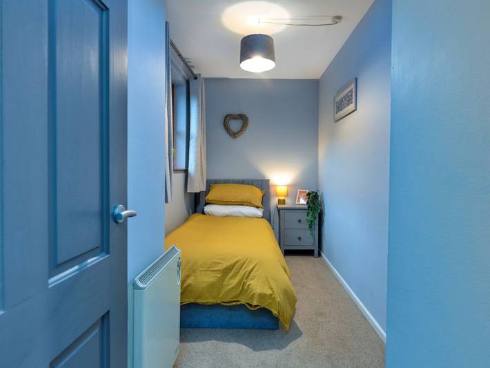 Riverstone Cottage in Beddgelert, Snowdonia