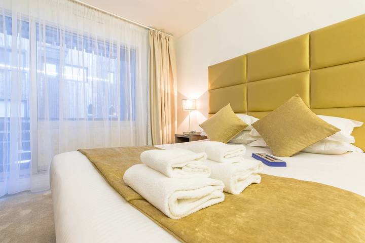 Hôtel pour 2 personnes, avec balcon, animaux acceptés dans Courchevel 1850 - 2