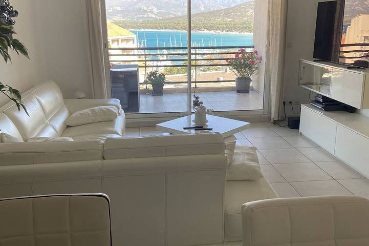 Gîte pour 2 personnes, avec balcon dans Office De Tourisme De Calvi