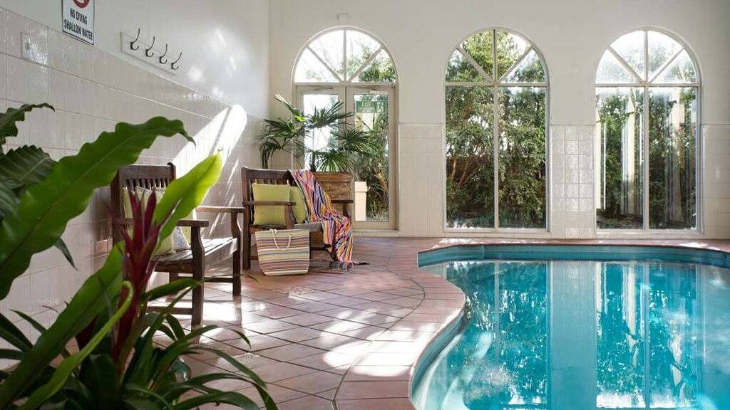 Villa Sorelle, beheizter Innenpool, Whirlpool und Gasfeuer in Daylesford, Hepburn Shire