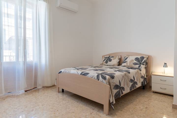 Entire apartment, Holiday Home "Rosa Dei Venti" - Grottaglie in Grottaglie, Taranto Province