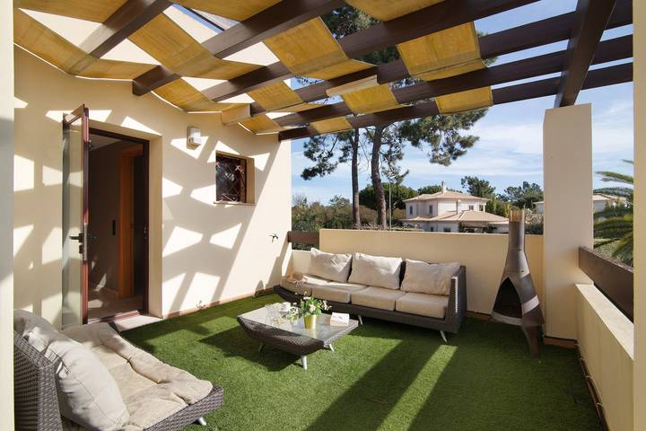 Holiday Home 'Golf Vila Sol - Algarve Paraíso' with Shared Pool, Terrace and Air Conditioning in Quarteira, Faro Distrikt