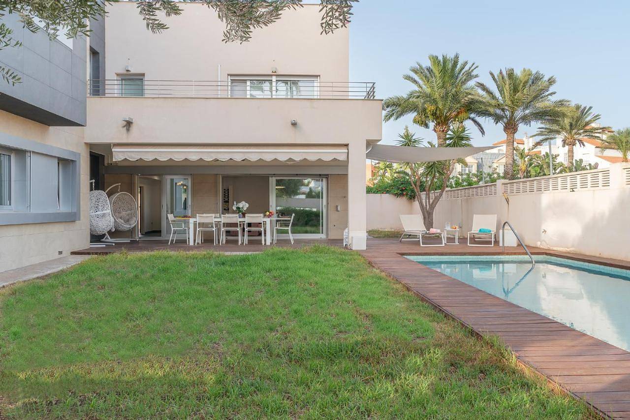 Villa in Roquetas de Mar, Costa de Almería