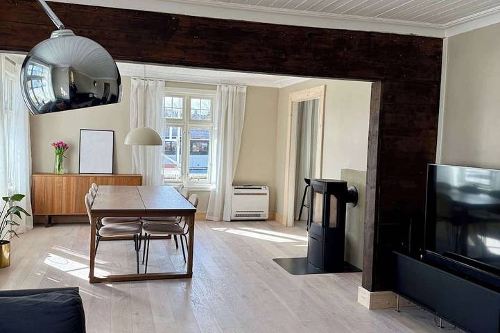 Ferienhaus für 16 Personen, mit Balkon - 1