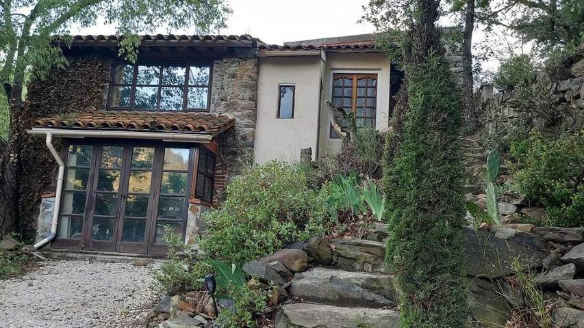 Gîte pour 6 personnes, avec jardin et vue à Boule-d'Amont