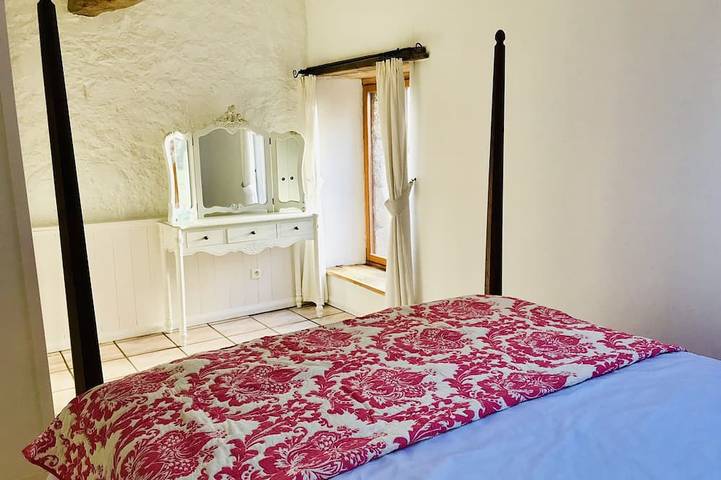 Location de vacances pour 4 personnes, avec jardin ainsi que sauna et piscine dans Moncoutant-sur-Sèvre - 4