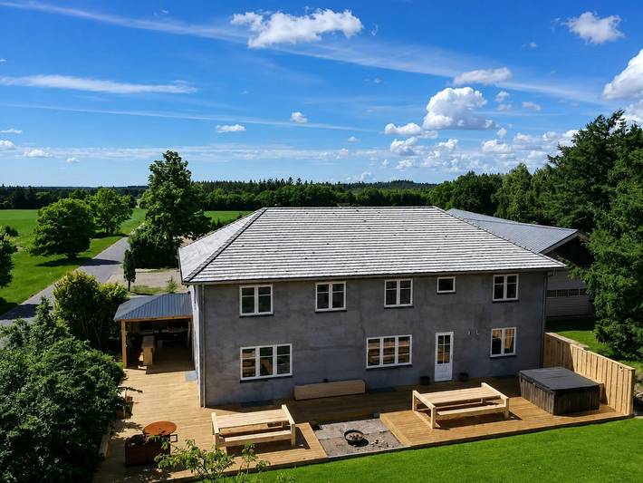 Ferienhaus für 22 Personen, mit Garten, kinderfreundlich - 1