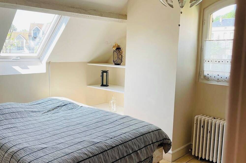 2 Bedroom Bed & breakfast in Montfort-l'Amaury in Montfort-l'Amaury, Parc naturel régional de la Haute Vallée de Chevreuse