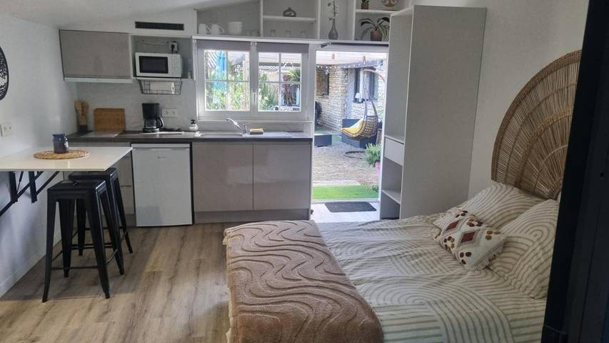 Gîte pour 3 personnes, avec jardin, animaux acceptés à Puyravault (Vendée) - 4