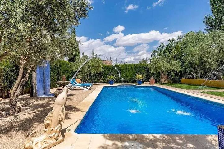 Holiday rental for 14 people, with Terrace and Garden in Baza